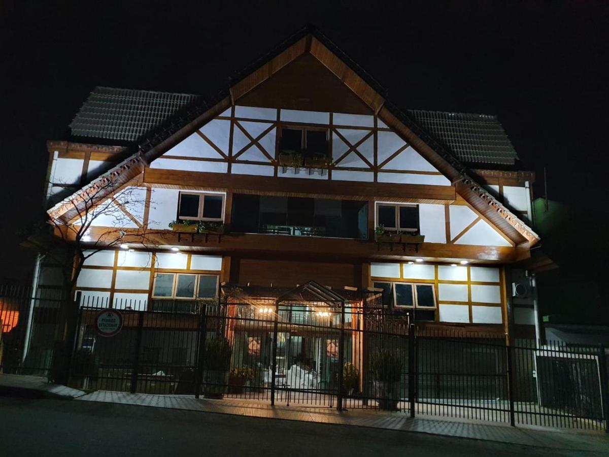 Hotel Chalet Monet - Granja Vianna Cotia  Esterno foto