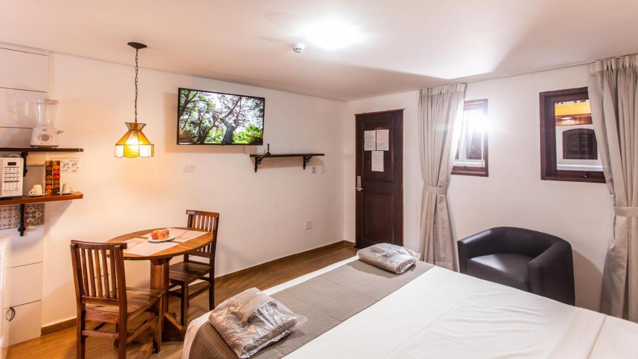 Hotel Chalet Monet - Granja Vianna Cotia  Esterno foto