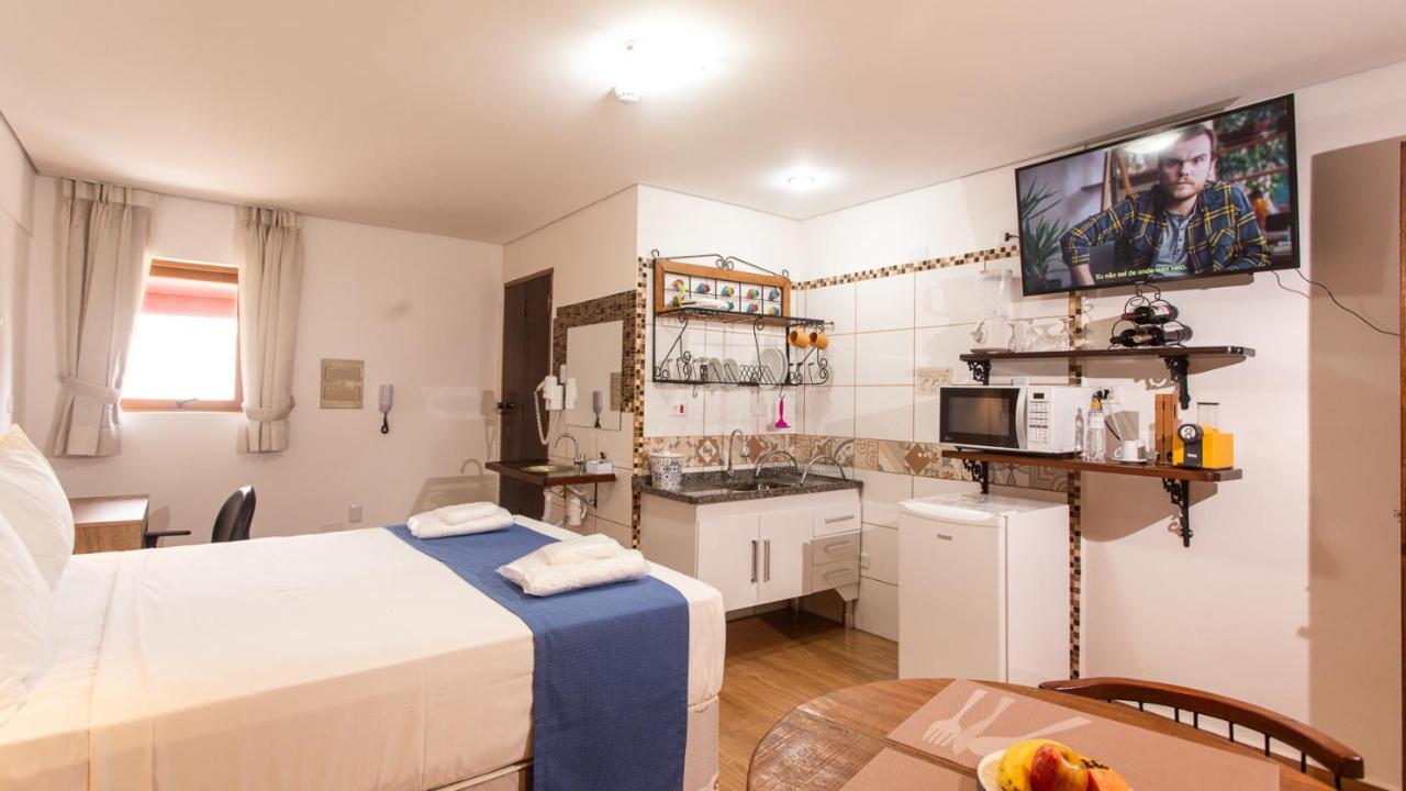 Hotel Chalet Monet - Granja Vianna Cotia  Esterno foto